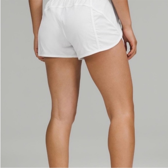 NWT Lululemon Tracker LR short 4” lined - Picture 3 of 11